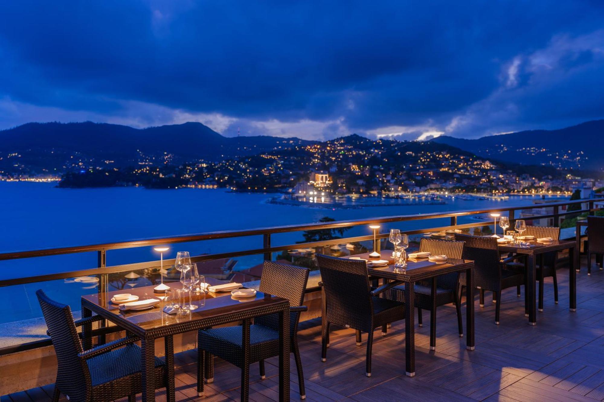 Grand Hotel Bristol Spa Resort, By R Collection Hotels راباللو المظهر الخارجي الصورة View from the restaurant