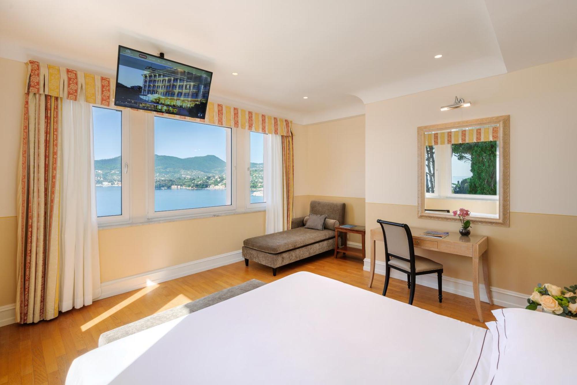Grand Hotel Bristol Spa Resort, By R Collection Hotels راباللو المظهر الخارجي الصورة A room at the hotel